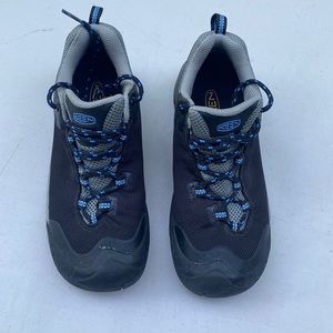 Keen Dry hiking shoe